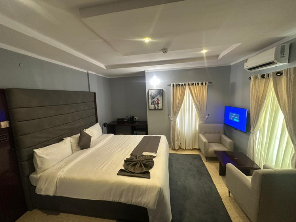 Executive Room