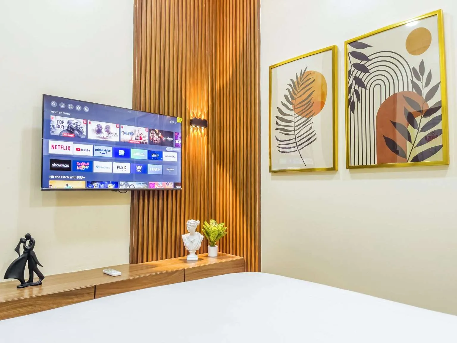 Standard Studio Three