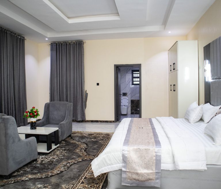 Diplomatic Suite