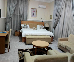 Luxury Suite
