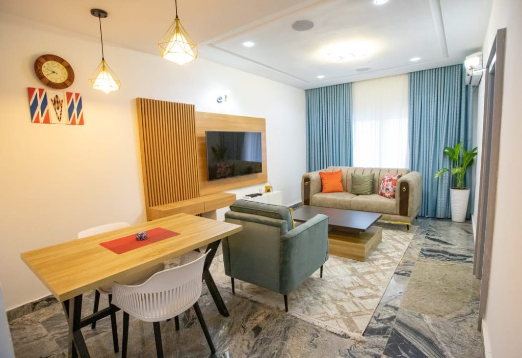 1 Bedroom Apartment
