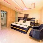 Royal Room