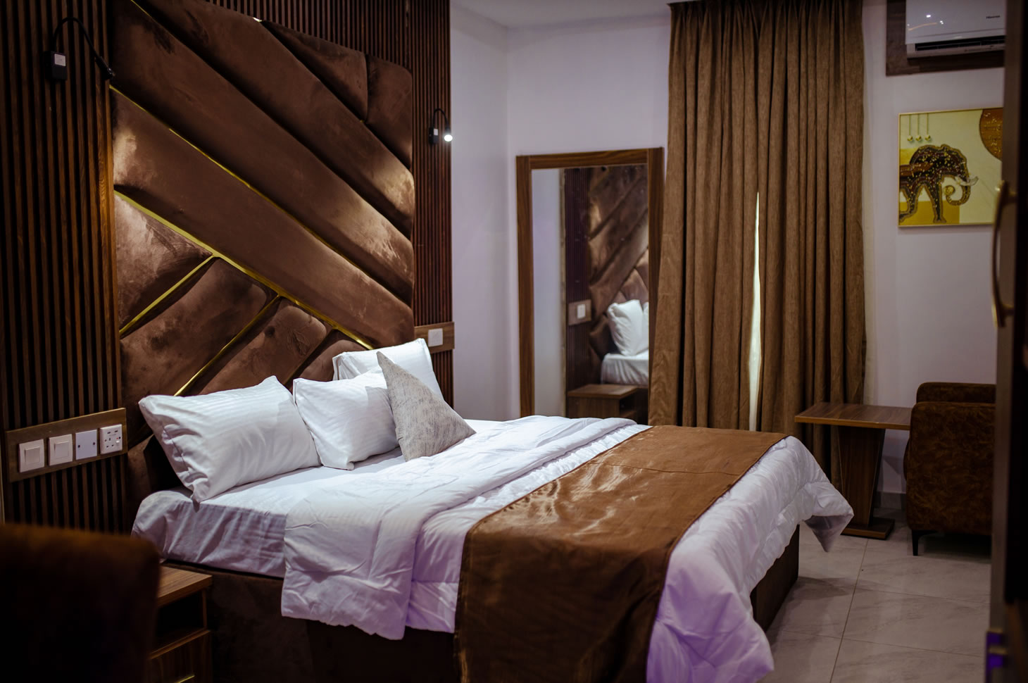 Executive Suite