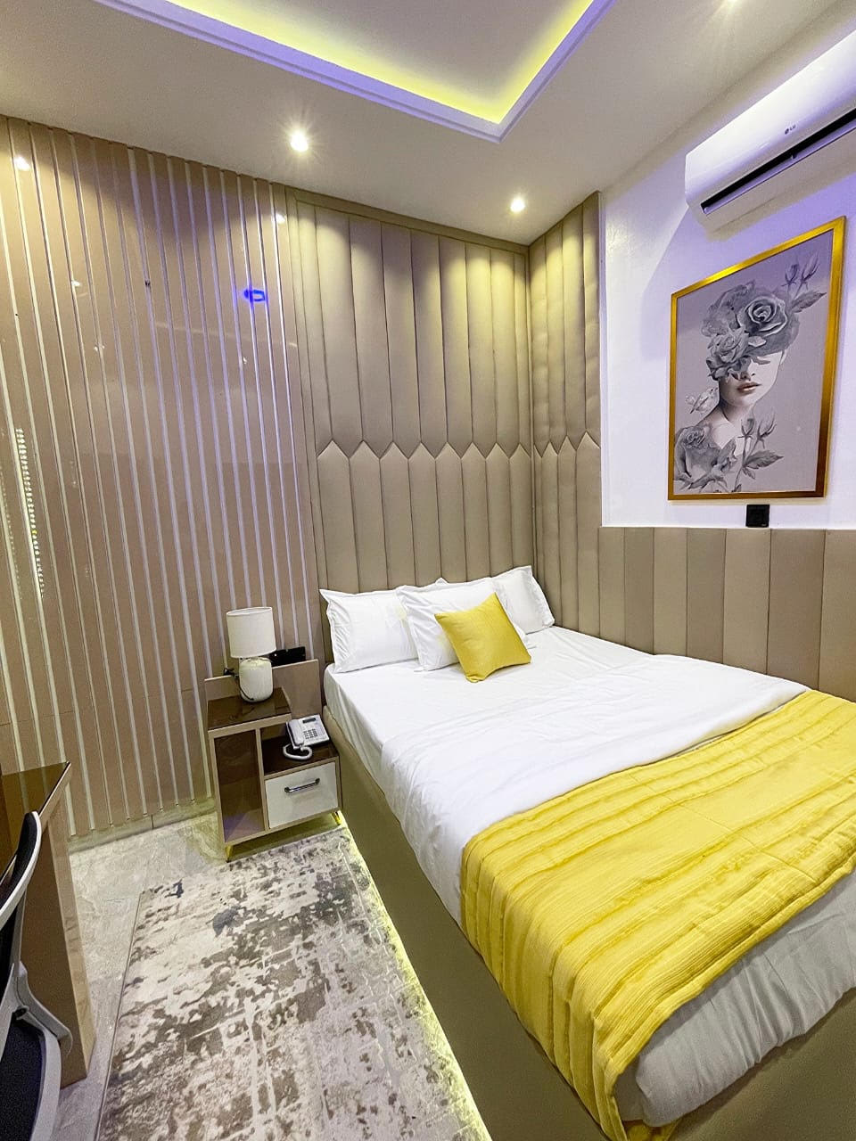 Deluxe Classic Room